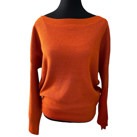 RW & Co. SWEATER. SIZE MEDIUM. - Picture 3 of 8